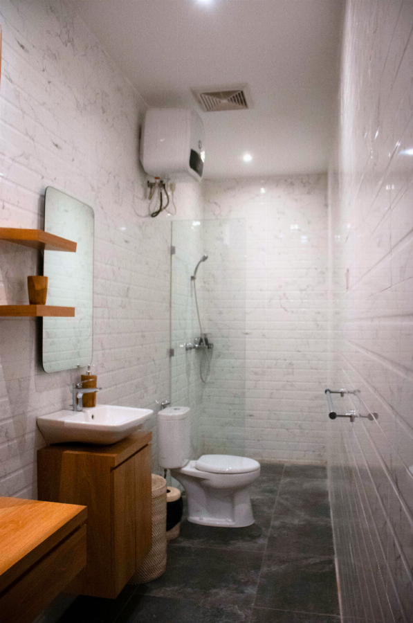 The Suite Villa slide 10