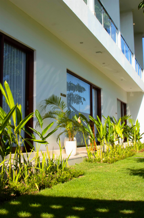 The Suite Villa slide 13